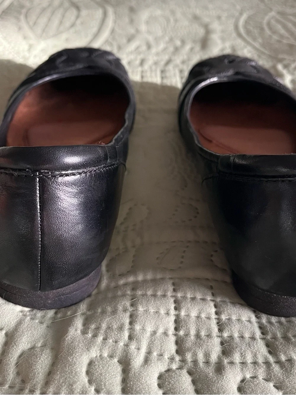 Cobb Hill by New Balance Black Leather Slip-On Flats, Size 7.5